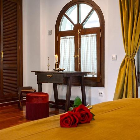 Morayma House Terrace With Views To Alhambra Villa กรานาดา ภายนอก รูปภาพ