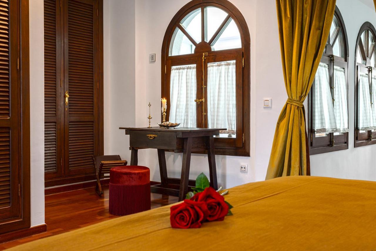 Morayma House Terrace With Views To Alhambra Villa กรานาดา ภายนอก รูปภาพ