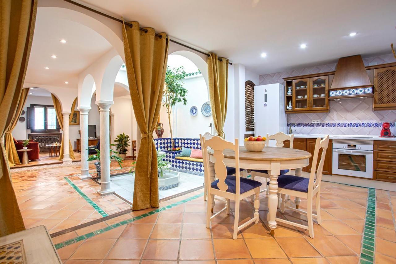 Morayma House Terrace With Views To Alhambra Villa กรานาดา ภายนอก รูปภาพ